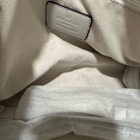 Authentic Louis Vuitton Carryall 50, NIB - Picture 6 of 16